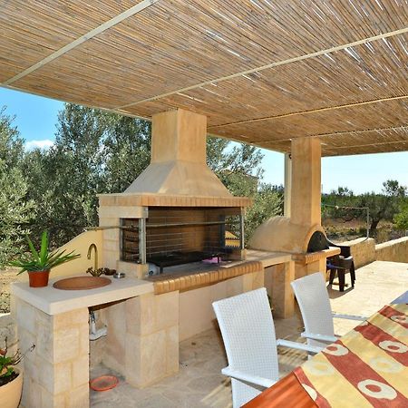 Villa Konstantinos 6 Bedrooms Aegina Екстериор снимка