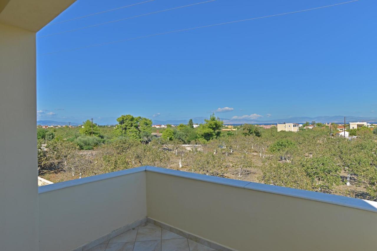 Villa Konstantinos 6 Bedrooms Aegina Екстериор снимка